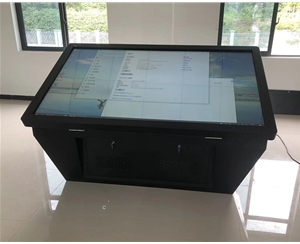 86寸升降功能觸摸一體機(jī)應(yīng)用于馬鞍山武警部隊